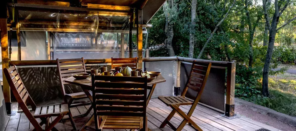 1420x630_QA_hebergement_safari_lodge_int